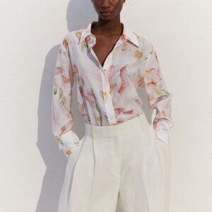 NWOT H&M Pastel Floral Long Sleeve Button Down Shirt | SZ S
